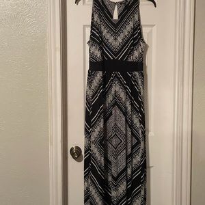 Sleeveless Maxi Dress